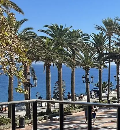 Apartment Balcon De Europa Nerja
