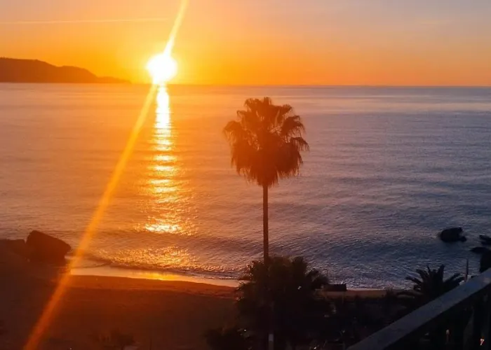 Balcon De Europa דירה